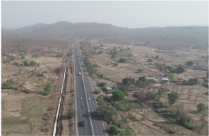 Pipelaying works (जलवाहिनीची काम)